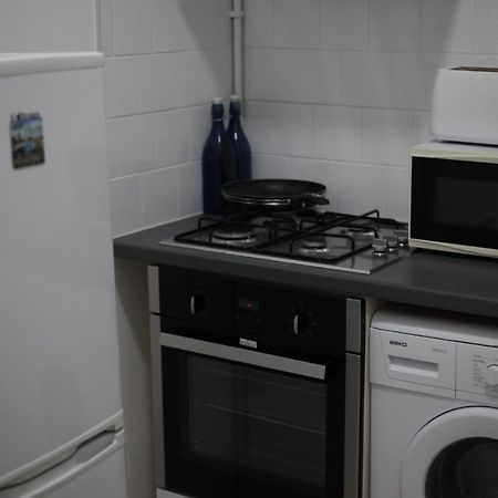 Oyo New City Lodge London Bagian luar foto
